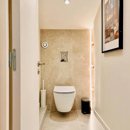דירה Attic Nest Intimite - Confort En Coliving קאן סור מר